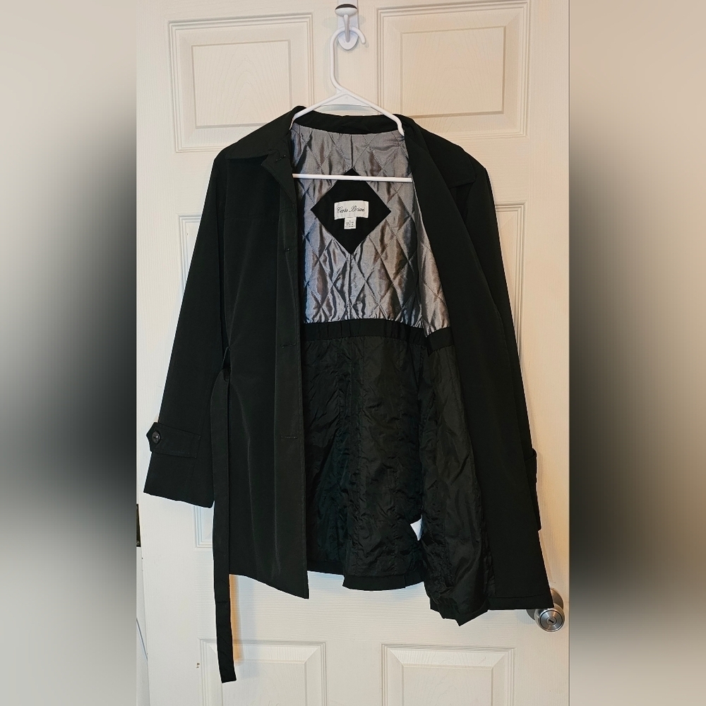 Carlo Briani Black Trench Coat | Classic Belted Vintage Style - Picture 2 of 5